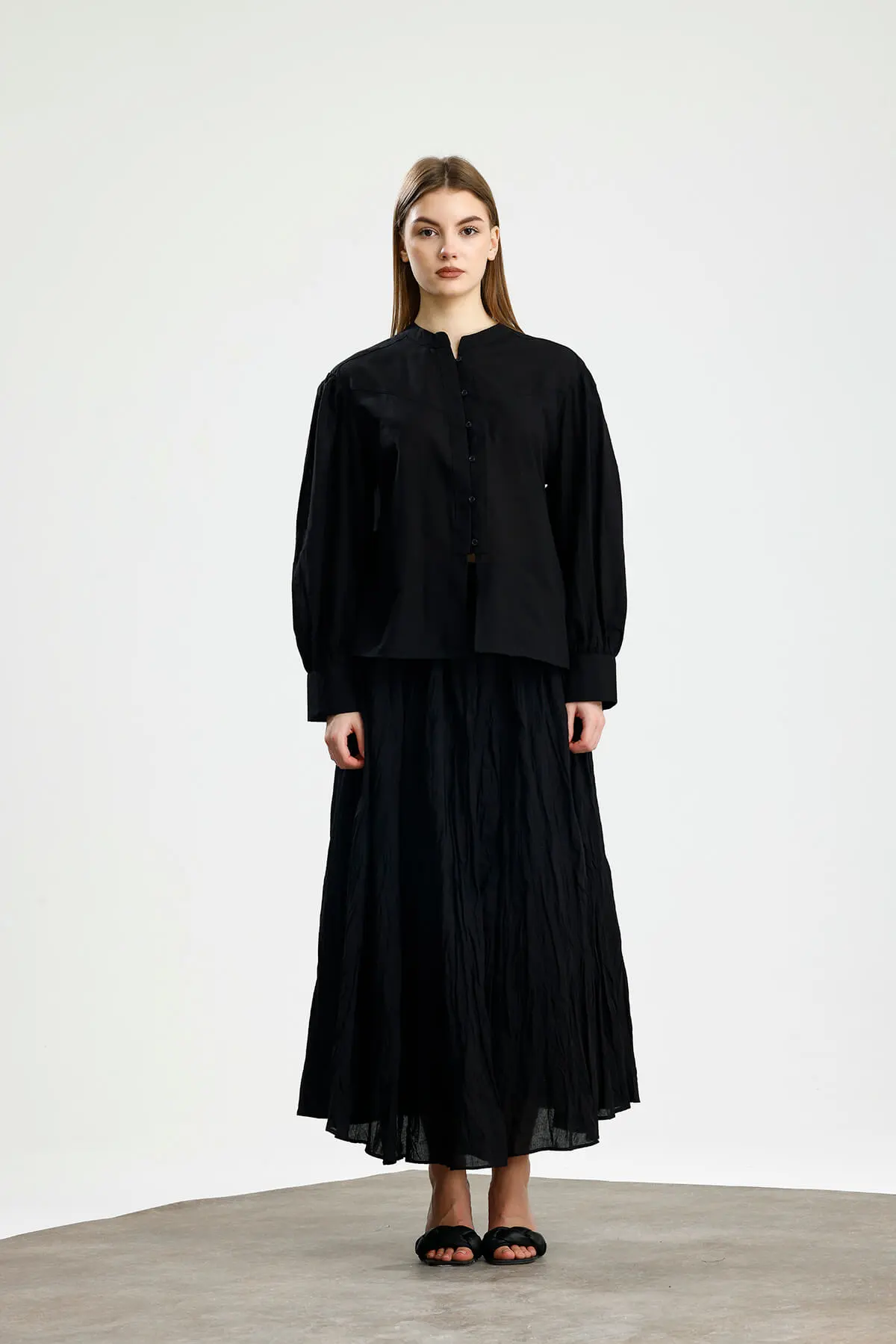 BÜZGÜ DETAYLI PAMUKLU GÖMLEK SİYAH - 3